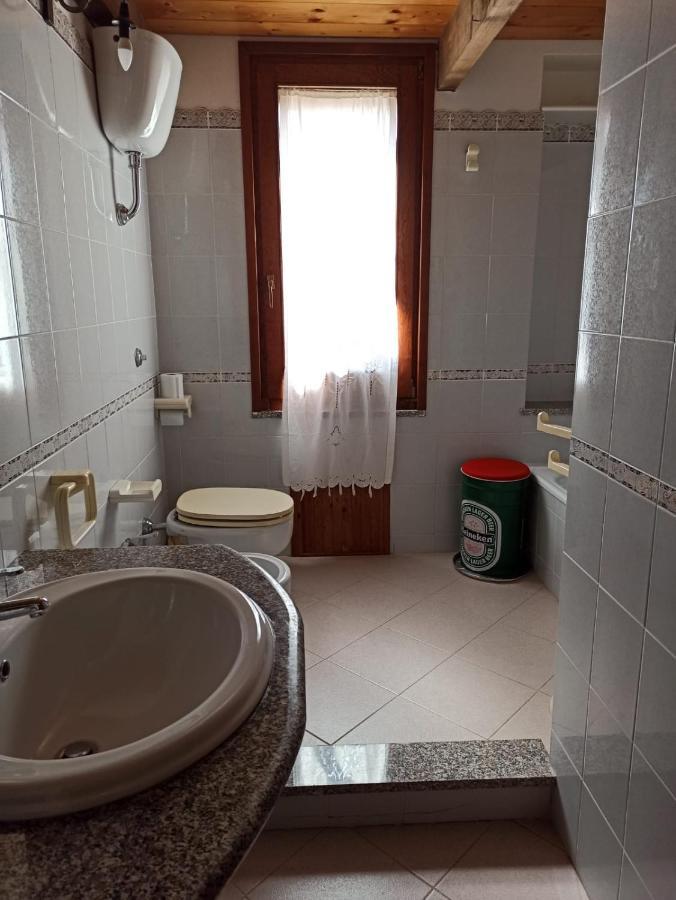 Il Giglio Vista Mare Apartman Funtana Meiga Kültér fotó